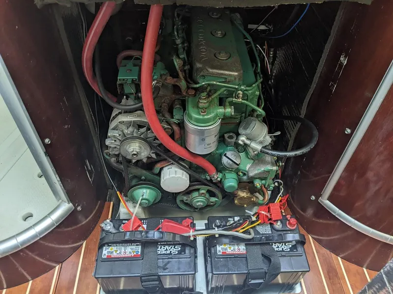 Slide: The Image of Beneteau 35S5 1991 - 19