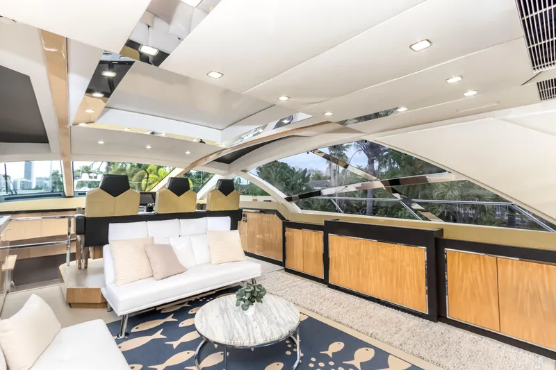 Slide: The Image of Luxurious interior of 2012 Cheoy Lee 76 Alpha yacht with modern design and elegant furnishings. - 22