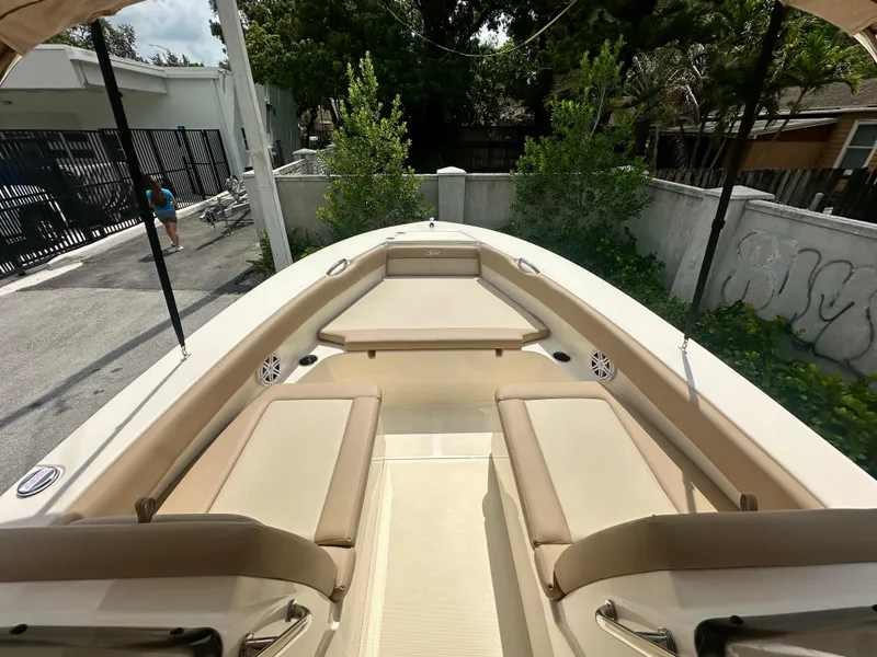 Slide: The Image of Scout 195 Sport Dorado 2025 - 7