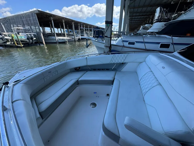 Slide: The Image of Regal 33 SAV 2020 - 20