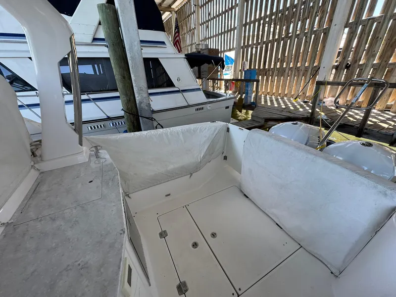 Slide: The Image of Regal 33 SAV 2020 - 63