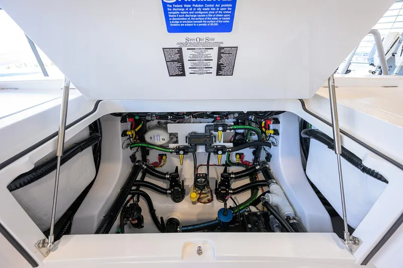 Slide: The Image of Valhalla Boatworks V-29 Hybrid 2025 - 50