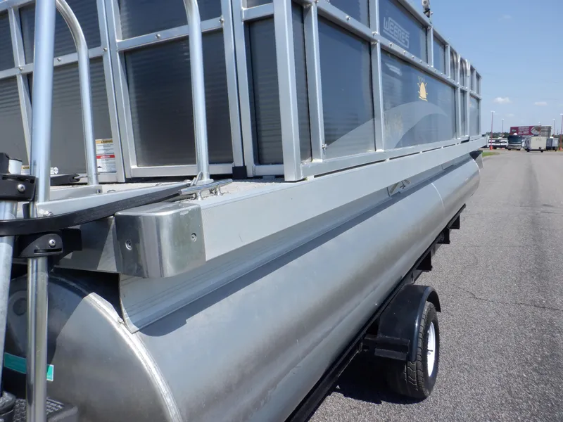 Slide: The Image of 2014 Weeres Cadet Cruise 200 pontoon boat on trailer, side view. - 8