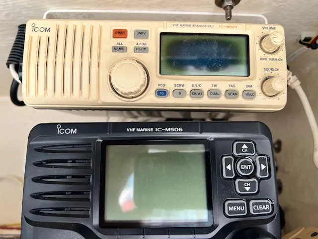 Slide: The Image of Icom VHF marine radios on a 1999 Albemarle 305 Express Fisherman boat. - 18