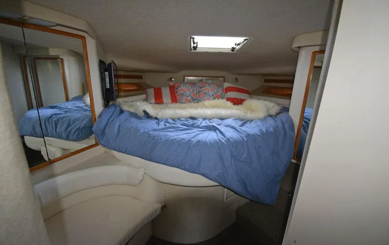 Slide: The Image of Forward Berth - 2