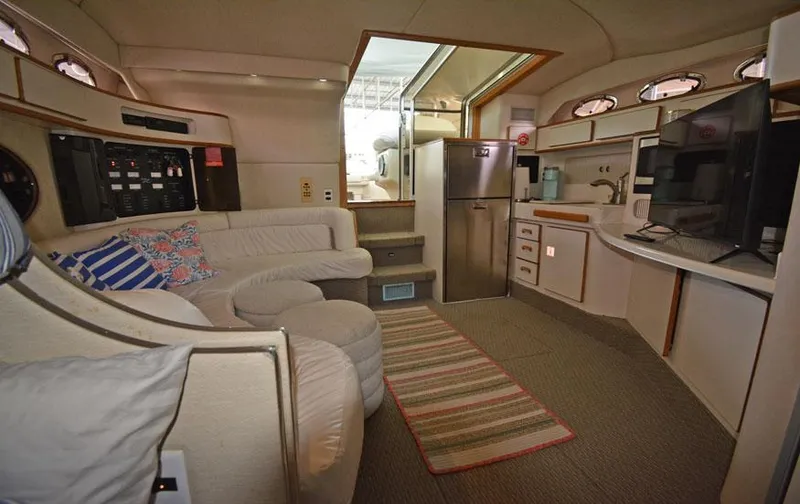 Slide: The Image of Cabin View - 6