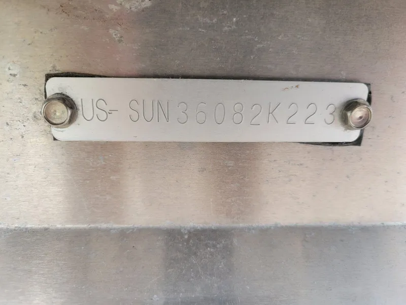 Slide: The Image of Hull identification number on 2023 SunChaser Vista 16 Fish boat. - 21