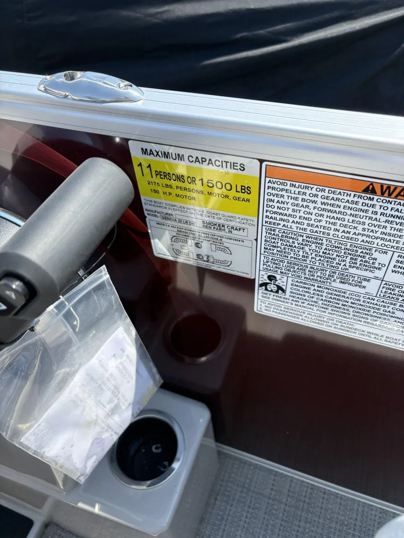 Slide: The Image of Capacity warning labels on 2023 SunChaser Geneva Cruise 22 LR DH boat. - 13