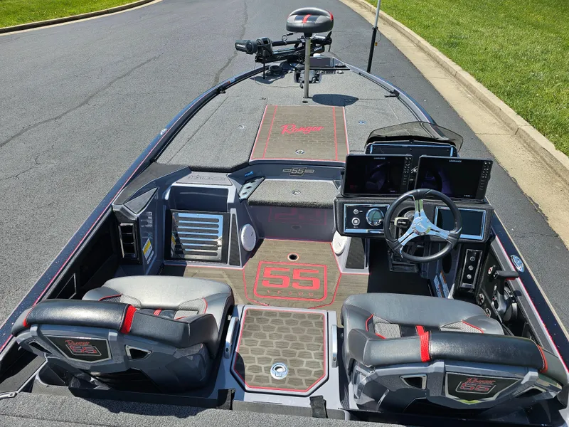 Slide: The Image of 2023 Ranger Z520R 55th Anniversary Limited Edition boat interior with dual seats and advanced controls. - 7