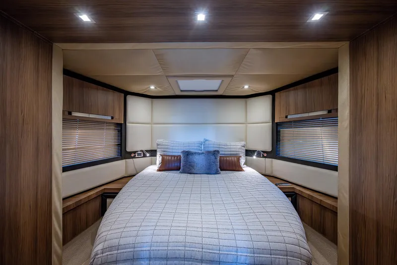 Slide: The Image of Luxurious bedroom interior of 2014 Azimut 55S yacht with modern design and cozy bedding. - 47