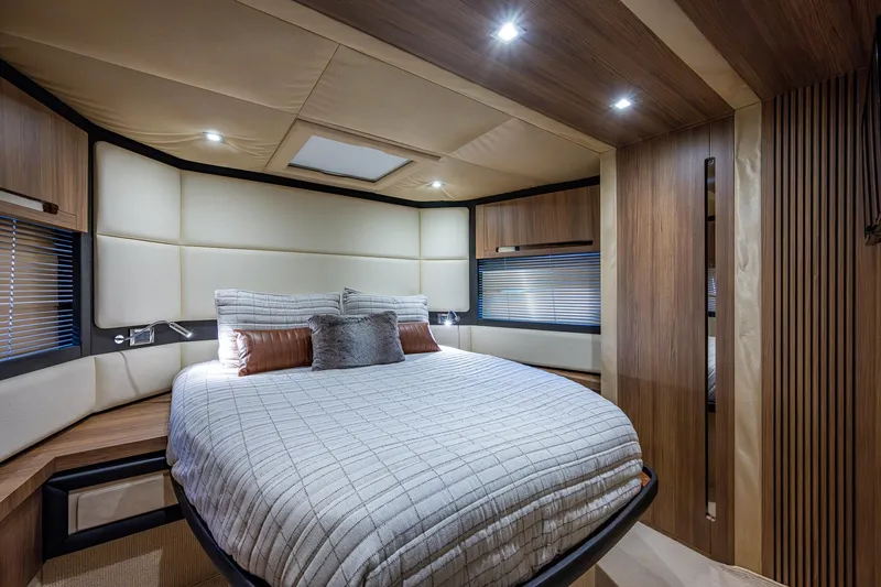 Slide: The Image of Luxurious bedroom interior of 2014 Azimut 55S yacht with modern design and cozy bedding. - 48