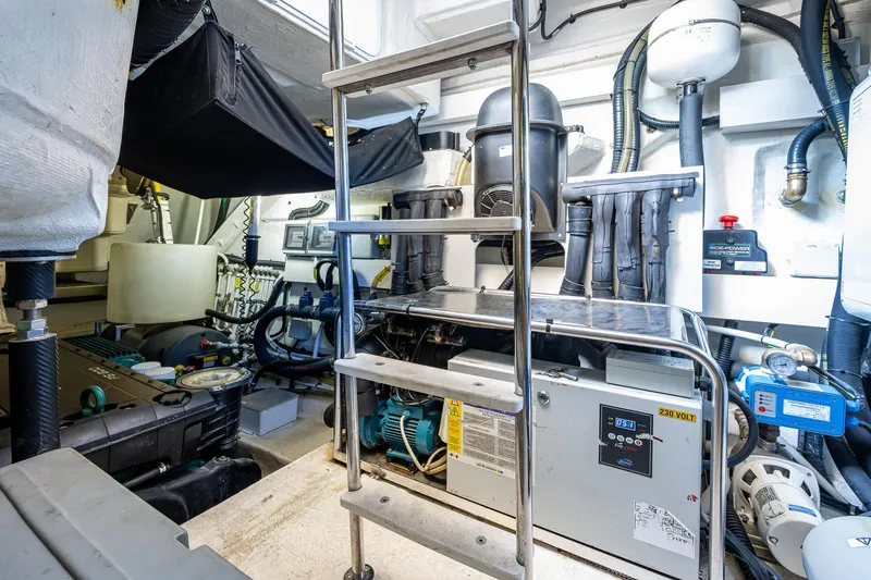 Slide: The Image of Azimut 55S 2014 - 64