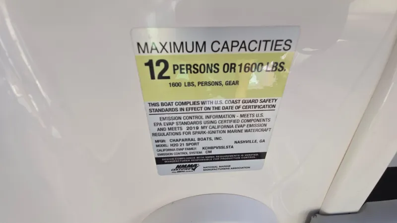 Slide: The Image of 2019 Chaparral 21 H2O Sport capacity label: 12 persons or 1600 lbs limit. - 41