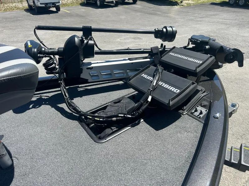 Slide: The Image of 2022 Vexus AVX1880 boat with Humminbird electronics and trolling motor on deck. - 10