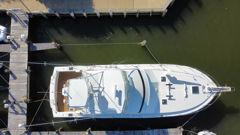 Slide: The Image of Bertram 54 Convertible 1986 - 10