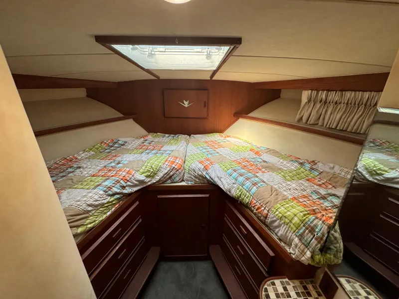 Slide: The Image of Bertram 54 Convertible 1986 - 58