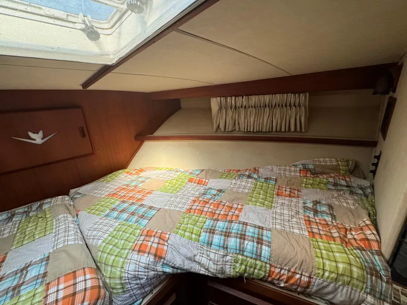 Slide: The Image of Bertram 54 Convertible 1986 - 59