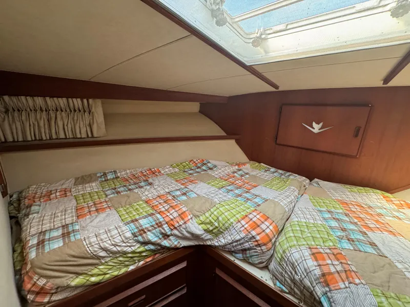 Slide: The Image of Bertram 54 Convertible 1986 - 60