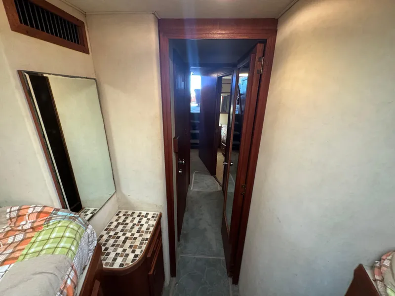 Slide: The Image of Bertram 54 Convertible 1986 - 61