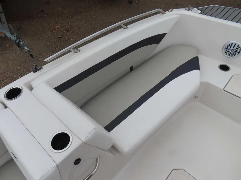 Slide: The Image of Starcraft SVX 171 2022 - 8