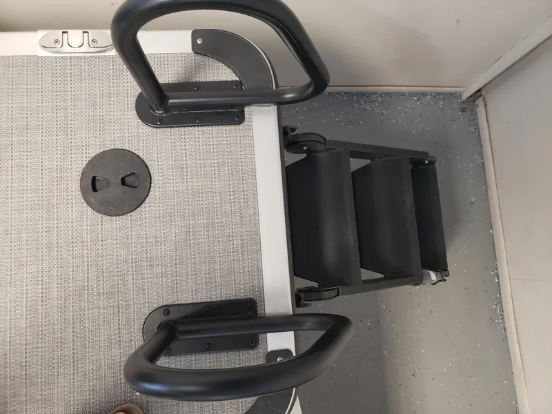 Slide: The Image of 2025 Bentley Pontoons Elite Admiral boat ladder and deck detail. - 6