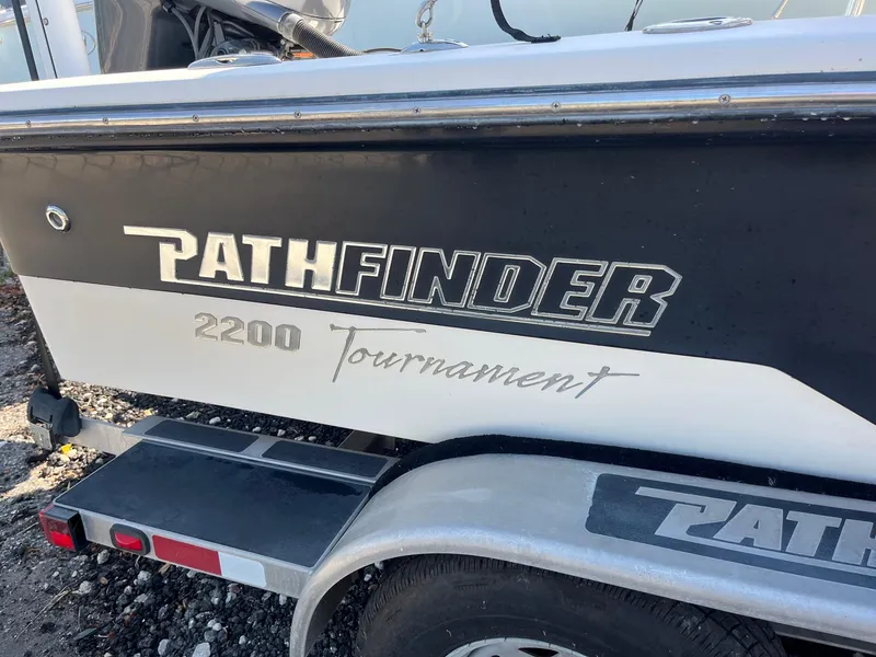 Slide: The Image of 2008 Pathfinder 2200 Tournament Edition boat on trailer, side view. - 5
