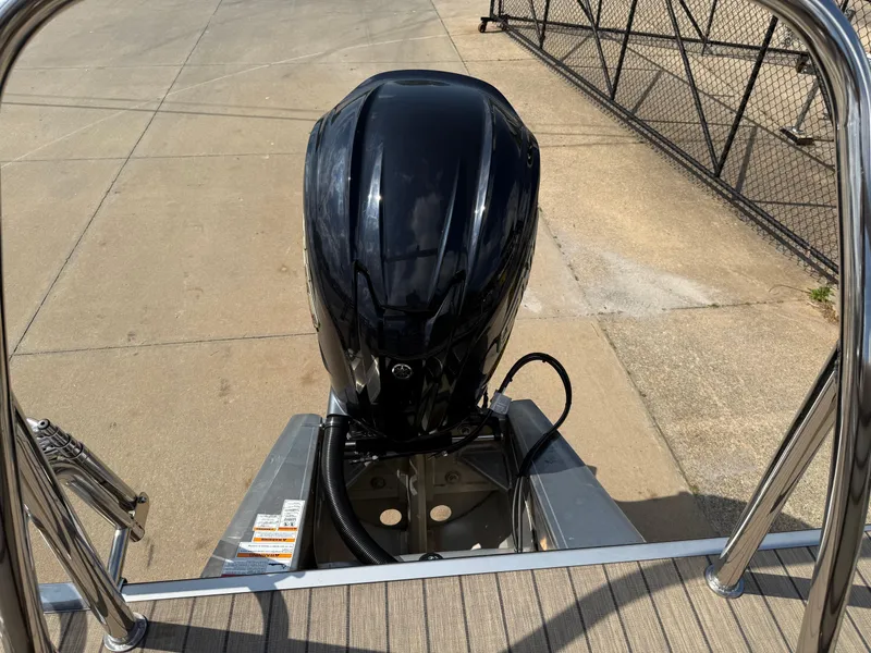 Slide: The Image of Veranda VTX 22RC 2023 - 55