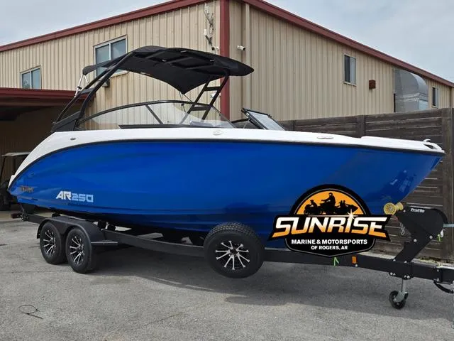 The Image of Yamaha AR250 2025 - 1