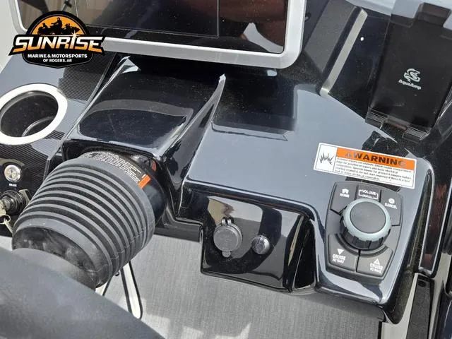 Slide: The Image of Yamaha AR250 2025 - 12