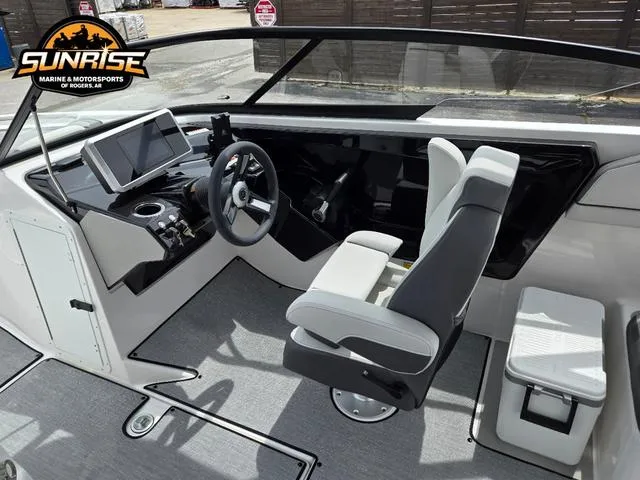 Slide: The Image of Yamaha AR250 2025 - 3