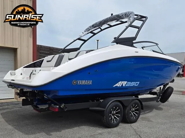 Slide: The Image of Yamaha AR250 2025 - 33