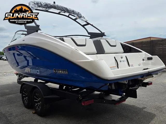 Slide: The Image of Yamaha AR250 2025 - 34