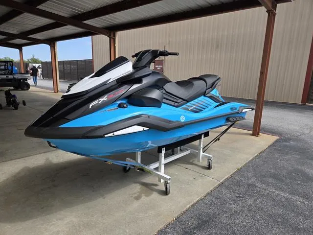 Slide: The Image of Yamaha FX SVHO 2025 - 3