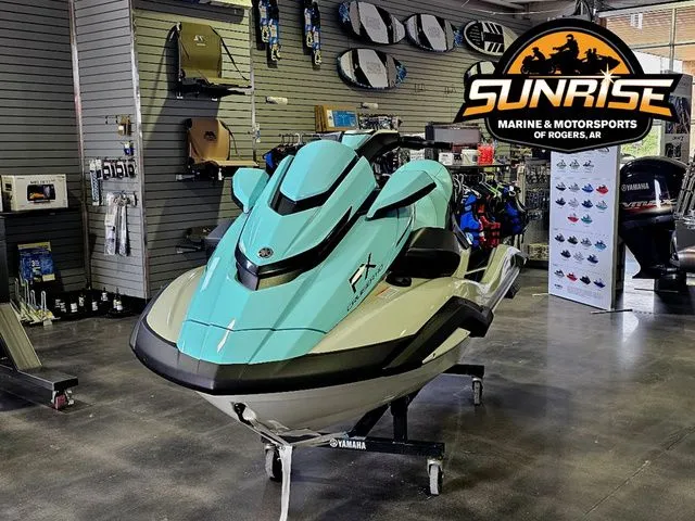 Slide: The Image of Yamaha WaveRunner® FX Cruiser HO 2025 - 6