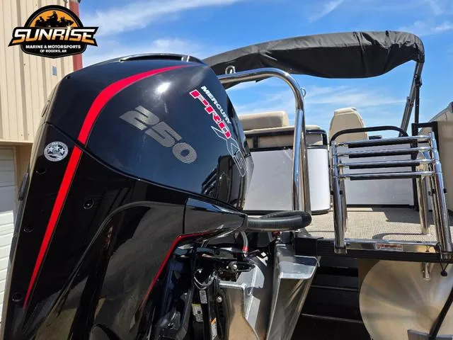 Slide: The Image of Avalon '25 Catalina Versatile Rear Lounger 2025 - 26