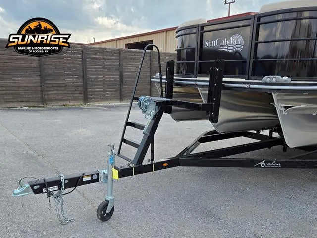 Slide: The Image of SunCatcher Select 322SS 2024 - 3