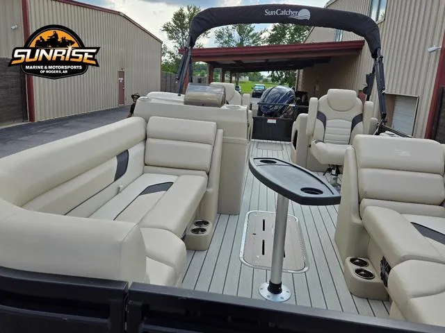 Slide: The Image of SunCatcher Select 322SS 2024 - 8