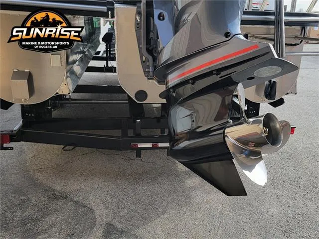 Slide: The Image of SunCatcher Select 322 SS 2024 - 6