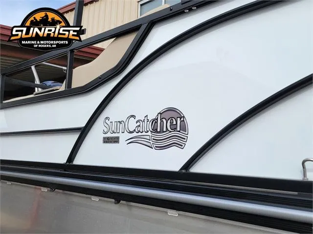 Slide: The Image of SunCatcher Select 322 SS 2024 - 7