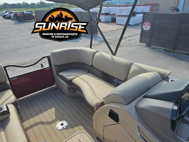 Slide: The Image of SunCatcher Elite 324 RC 2025 - 44