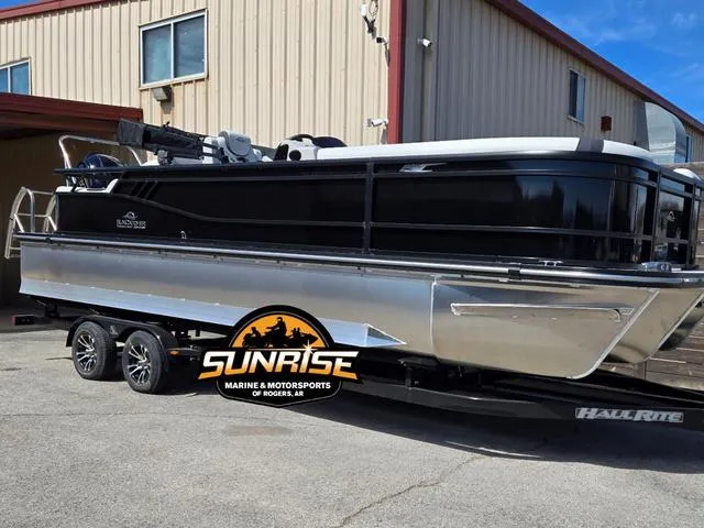 Slide: The Image of SunCatcher Select 324SS 2025 - 1