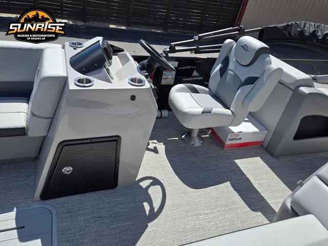 Slide: The Image of SunCatcher Select 324SS 2025 - 3