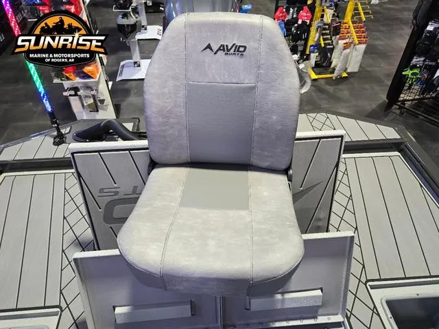 Slide: The Image of Avid 20 Vertex 2025 boat seat at Sunrise Marine showroom. - 12