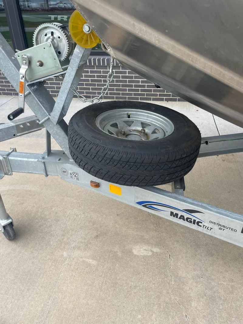 Slide: The Image of Trailer with spare tire and winch, Hanko 20-6 model, 2016. - 11