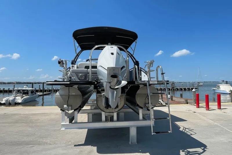 Slide: The Image of Harris Solstice 250 2023 - 2