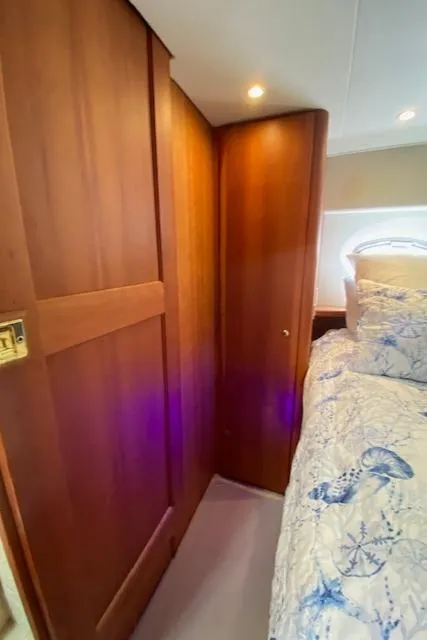 Slide: The Image of Silverton 35 Motor Yacht 2003 - 53