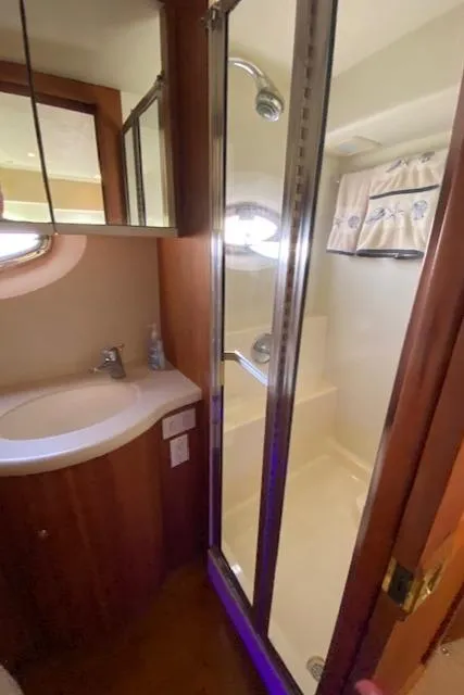 Slide: The Image of Silverton 35 Motor Yacht 2003 - 58