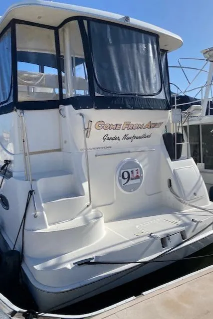 Slide: The Image of Silverton 35 Motor Yacht 2003 - 69