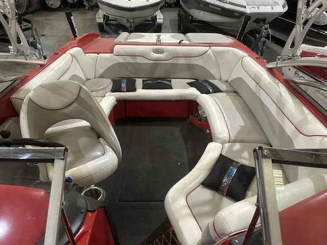 Slide: The Image of Tigé 22Ve 2008 - 10