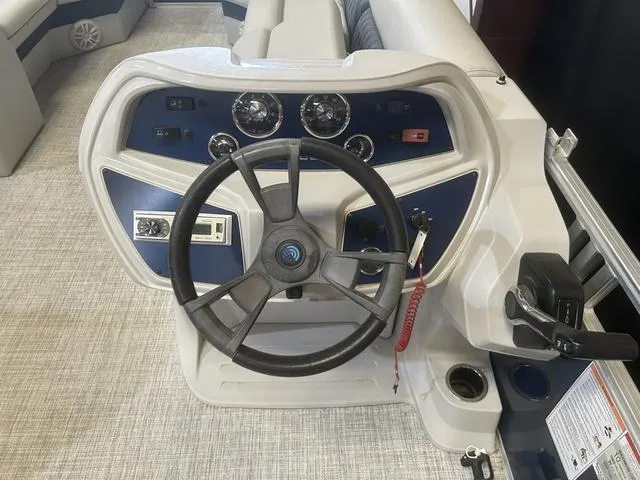 Slide: The Image of NepToon 20TL W/Suzuki 60 2023 - 12